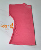 ست تی شرت استین سرخود با شلوارک صورتی پلی استر دورو تهیه شده و انتخابی عالی برای خانمهایی است که به دنبال راحتی و زیبایی در منزل هستند.